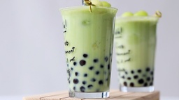 HONEYDEW MILK TEA